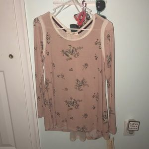 Long Sleeve Pink Shirt With Flowers